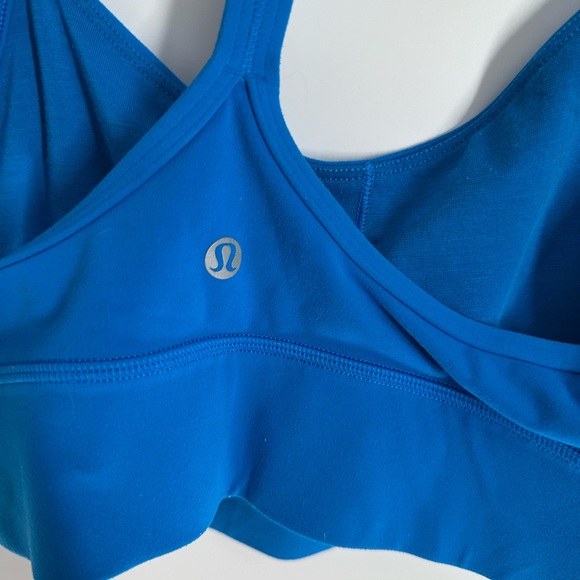 lululemon athletica Blue Sports Bra - Picture 5 of 5